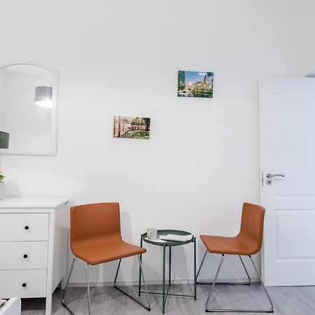 Central Brand New And Modern Apartment Budapest Exterior foto