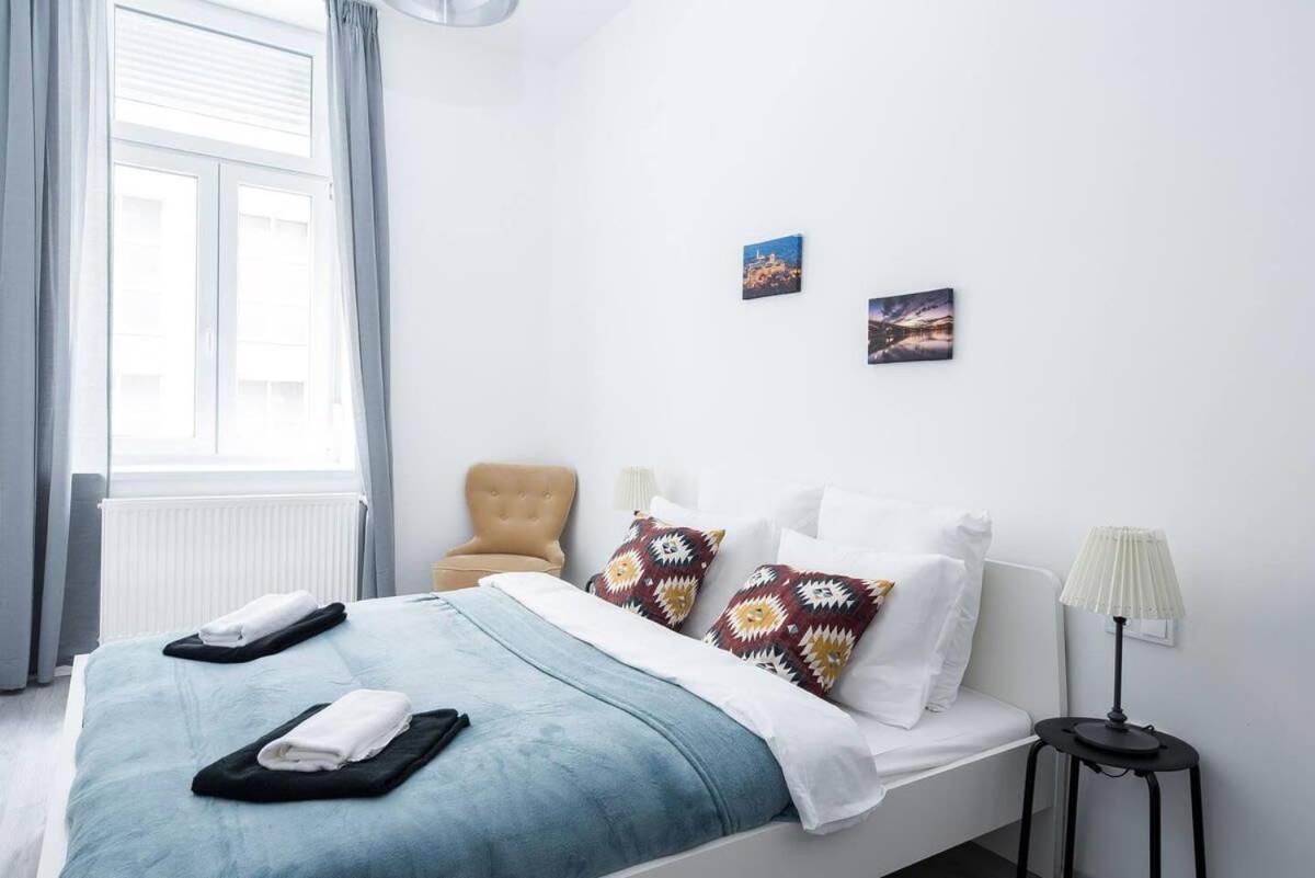 Central Brand New And Modern Apartment Budapest Exterior foto